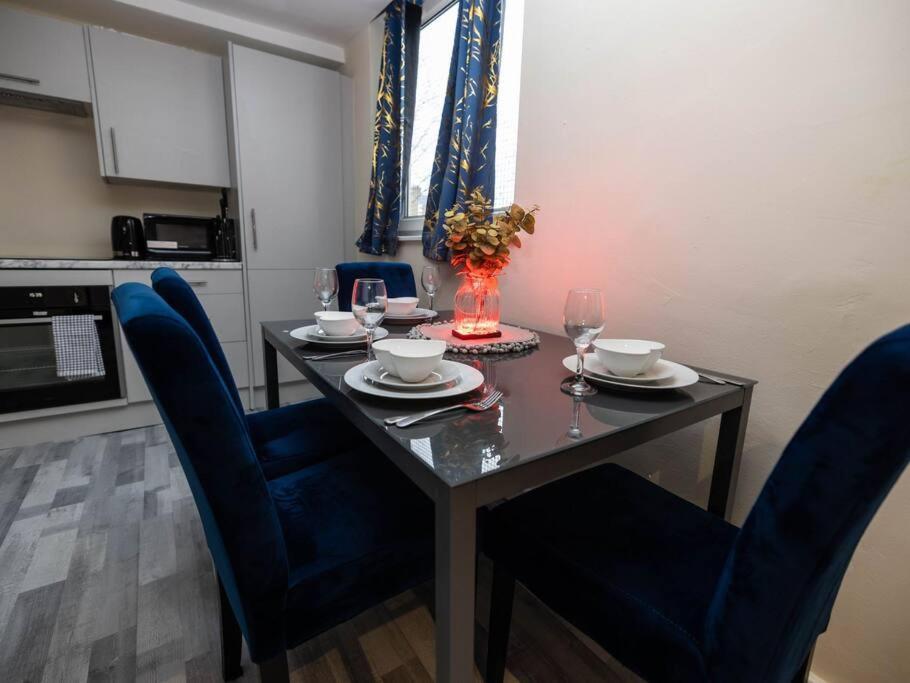 1 Bedroom-Sofabed-Worktable-4-Wifi-Parking Londra Dış mekan fotoğraf