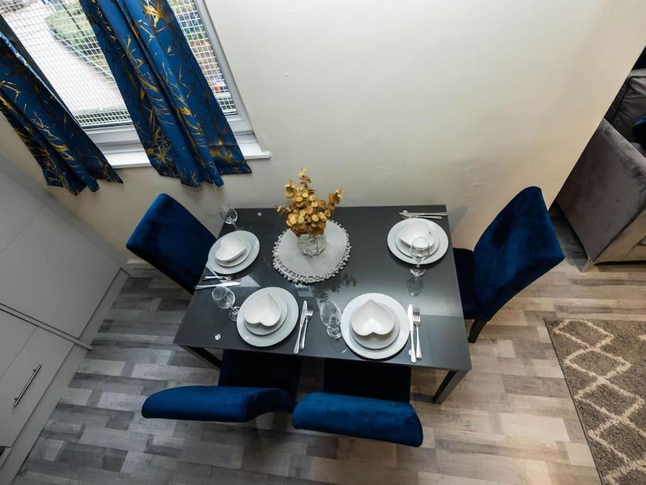 1 Bedroom-Sofabed-Worktable-4-Wifi-Parking Londra Dış mekan fotoğraf