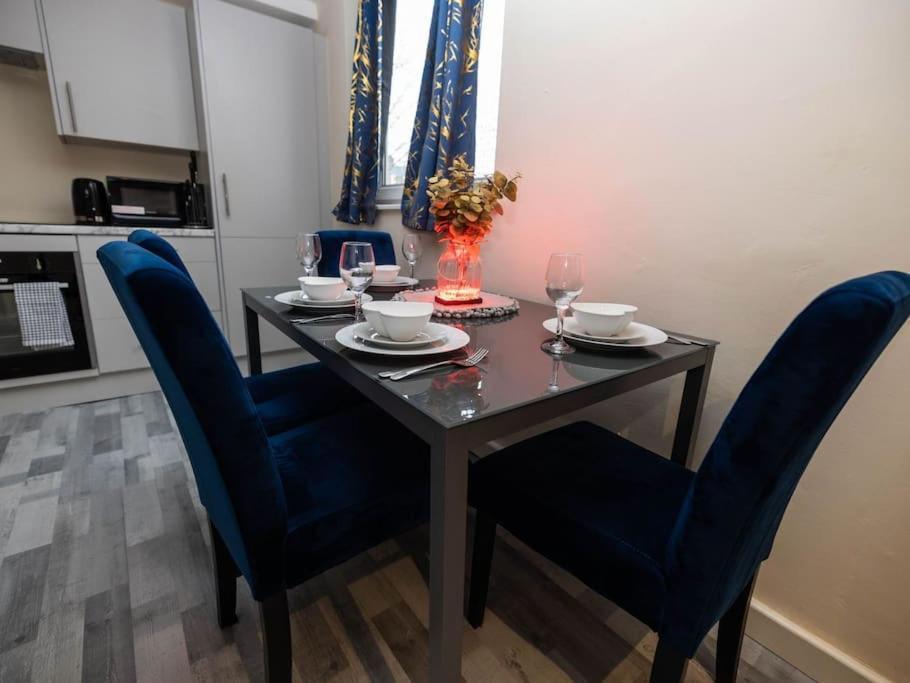 1 Bedroom-Sofabed-Worktable-4-Wifi-Parking Londra Dış mekan fotoğraf